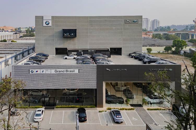 BMW Grand Brasil Alphaville: arquitetura que traduz experiência, arte e sustentabilidade